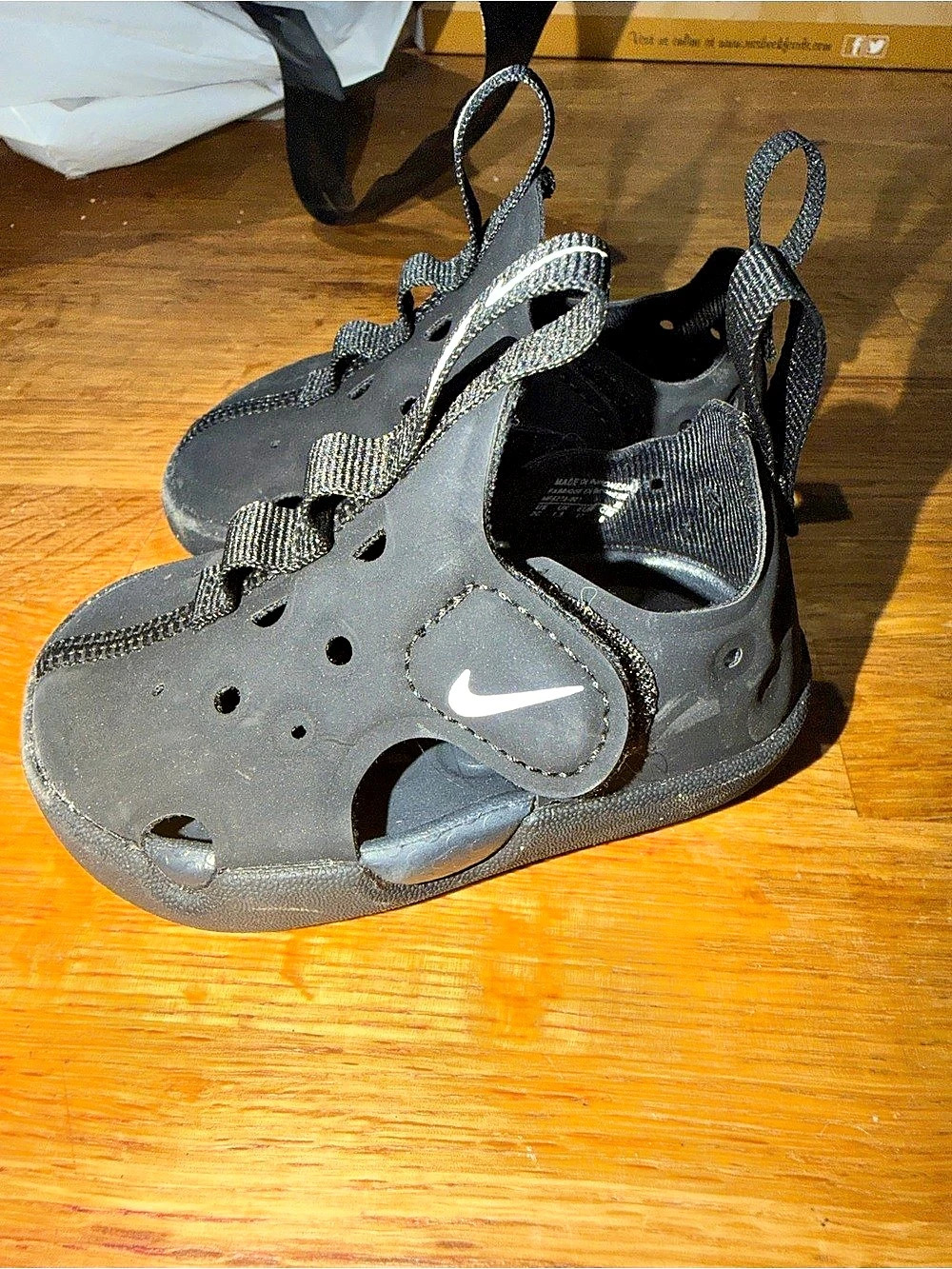 Nike Sunray Protect 4 (TD) ) Black Sandals 2C